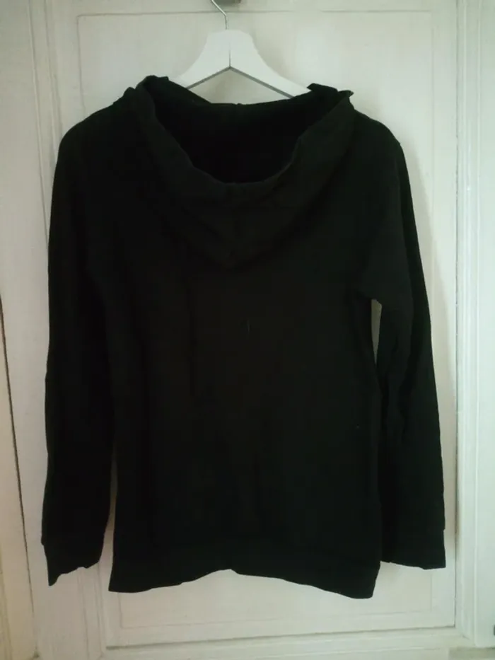 pull à capuche - photo numéro 2
