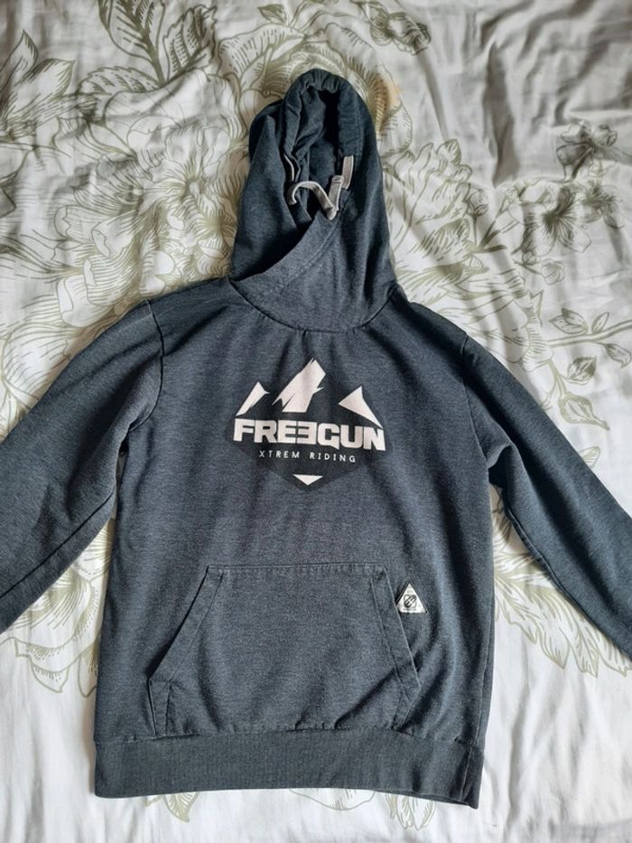 Sweat à capuche Freegun