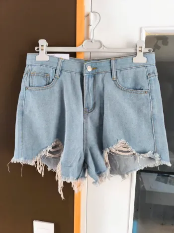 Short bleu clair femme XL