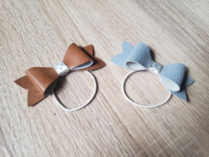 Lot de 2 élastiques à cheveux neuf