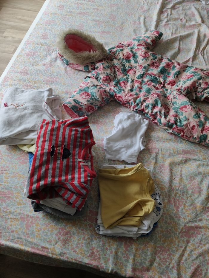 Lot de vêtements bébé garçon 12 mois - photo numéro 3