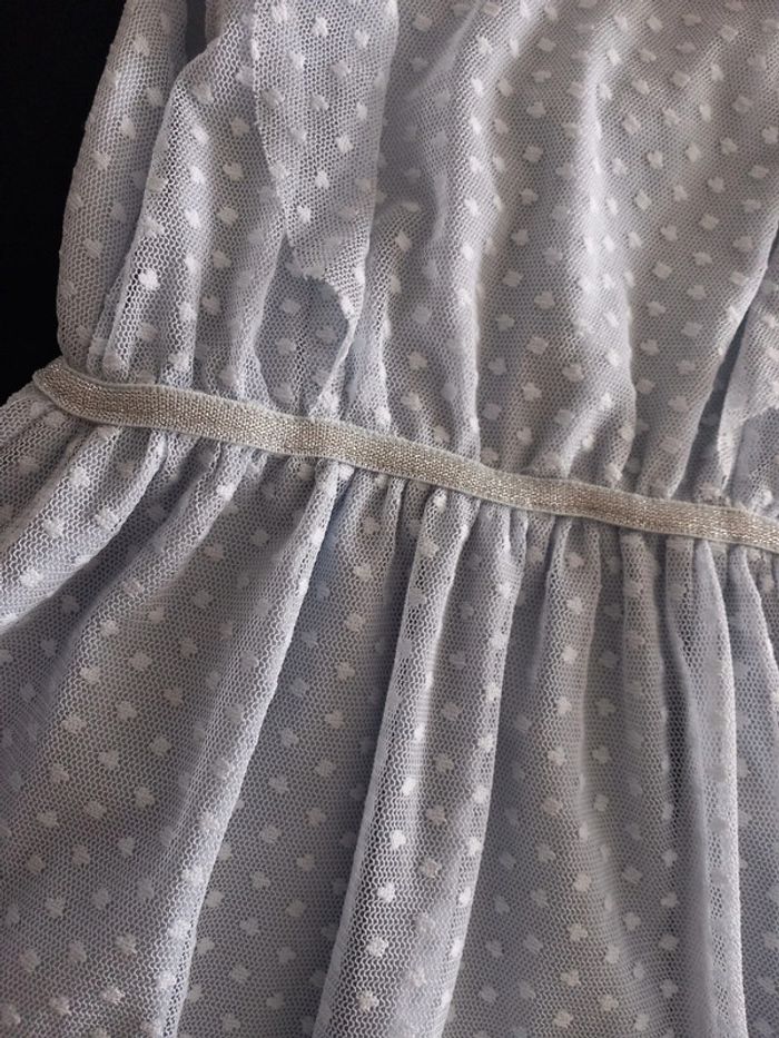 Très jolie robe - photo numéro 2