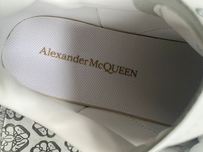 Alexander McQueen – Sneakers Oversized blanches (Taille 39) - photo numéro 9