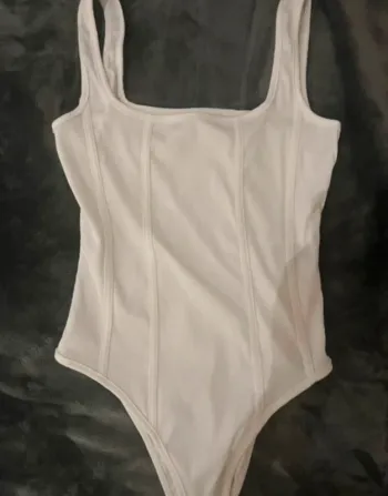 Body blanc