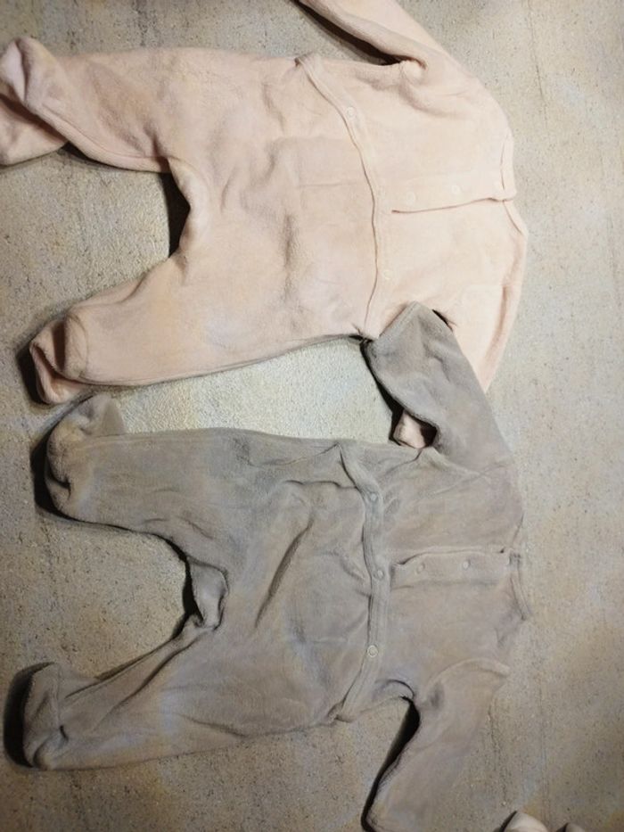 Lot de 2 pyjamas 1 pièce - photo numéro 4