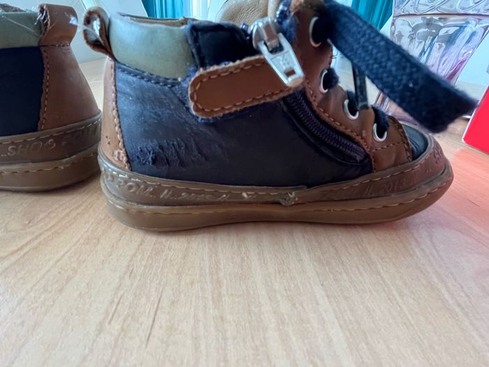 Chaussure - photo numéro 2