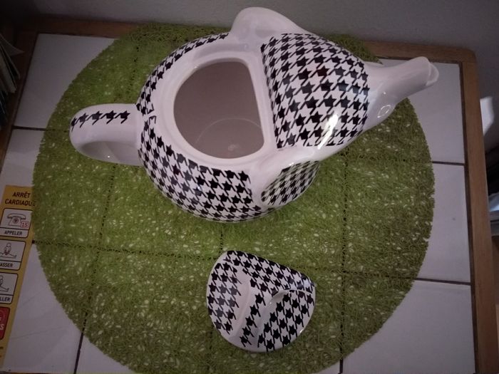 Théière Éléphant neuve - photo numéro 2