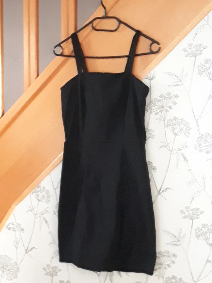 Robe noire