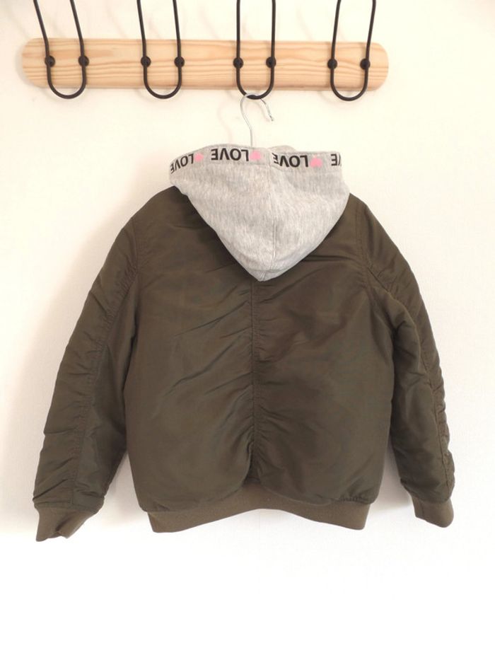 Blouson kaki avec capuche H&M 6/7 ans - photo numéro 2