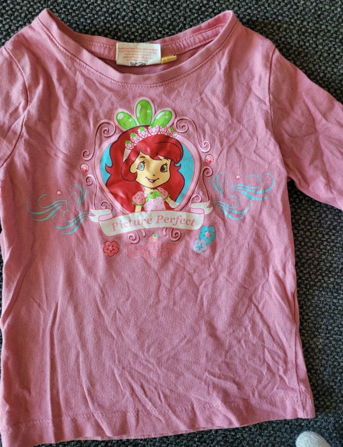 T-shirt fille Charlotte aux fraises 3 ans - photo numéro 2