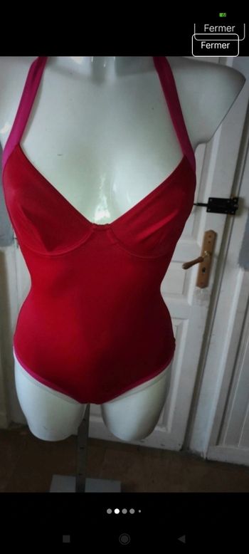 Très beau maillot de bain Dim M8
