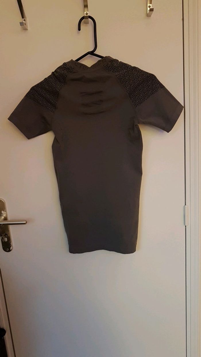 T-shirt fitness - photo numéro 2