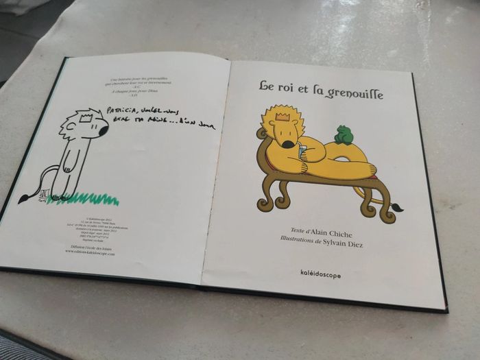 Album école des loisirs le roi et la grenouille - photo numéro 2
