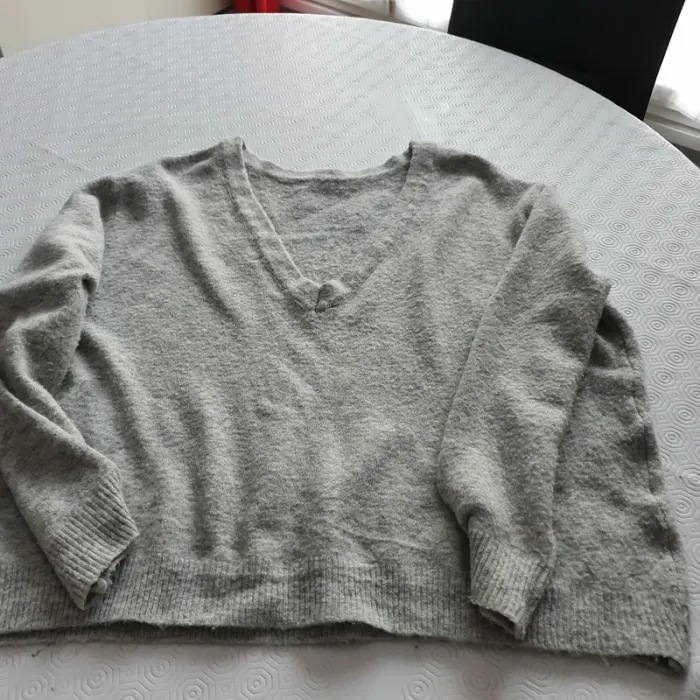 Pull gris