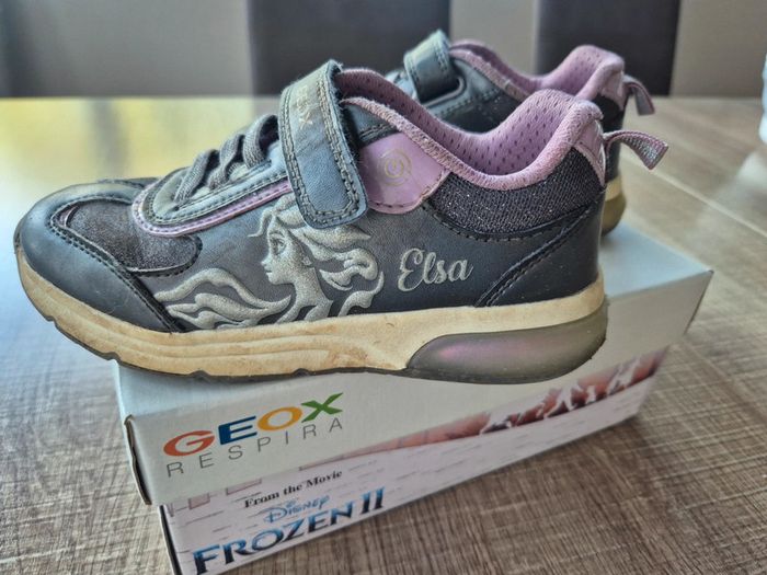 Baskets Geox Reine des Neiges 30 en bon état - photo numéro 2