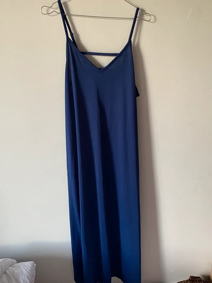Robe bretelle