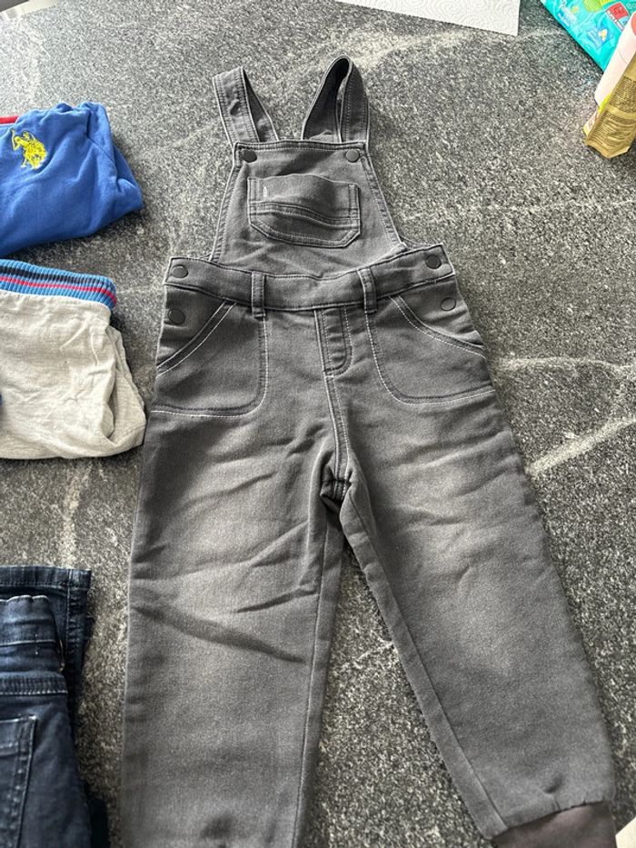 Lot de vêtements taille 3 ans très bon état - photo numéro 2