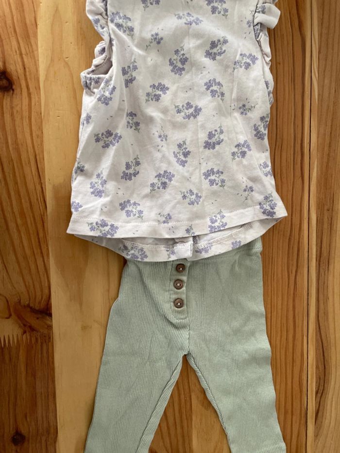 Ensemble tee shirt et legging - photo numéro 2