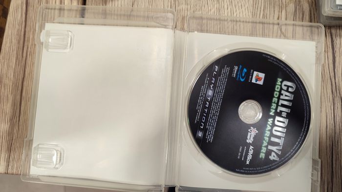 Call of duty modern Warfare ps3 - photo numéro 2