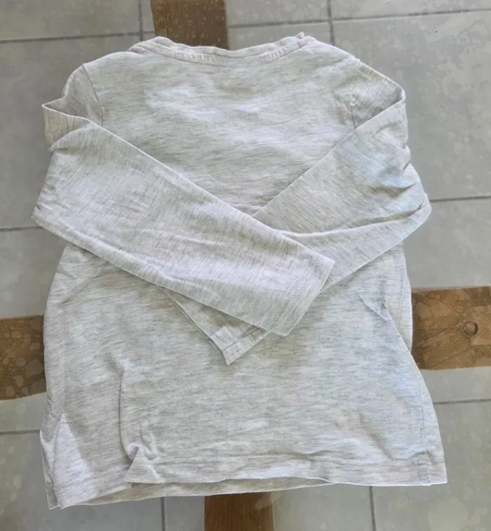 T shirt manches longues fille 18 mois - photo numéro 2