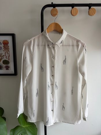 Chemise à motif girafe 