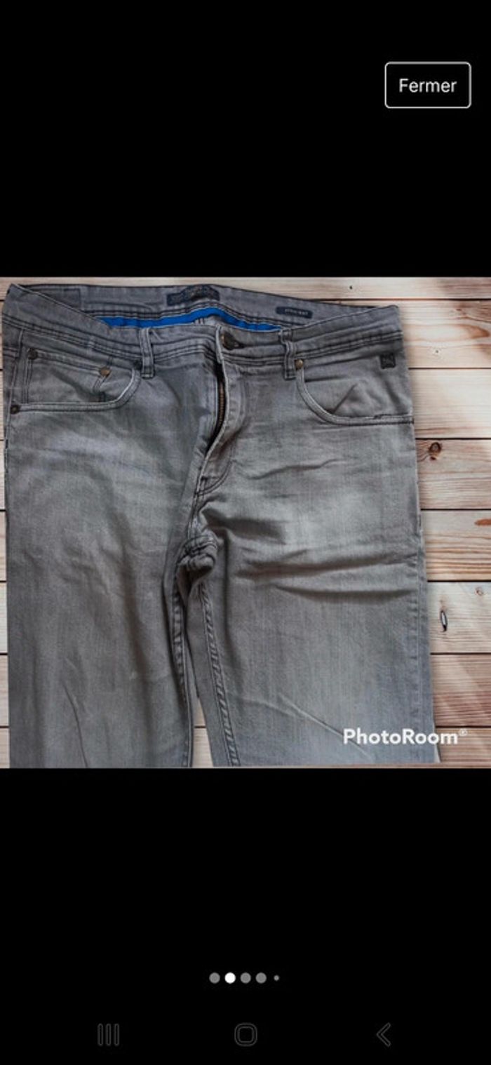 Jeans straight  🩵🤍 - photo numéro 3