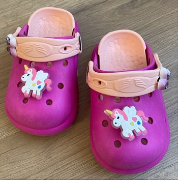 Sabots Fuchsia Fille motif Licorne Lumineux A enfiler Taille 23