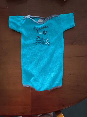 Barboteuse manches courtes bébé 9 mois Absorba très bon état