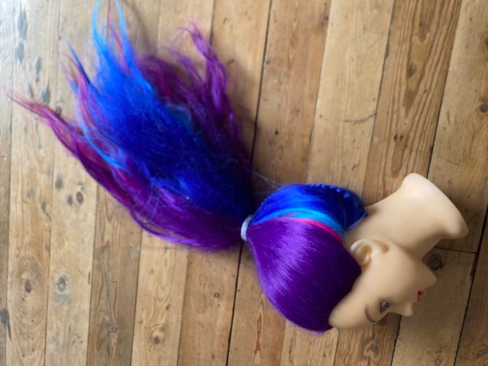 Tête à coiffer coiffure cheveux longs mangas - photo numéro 8