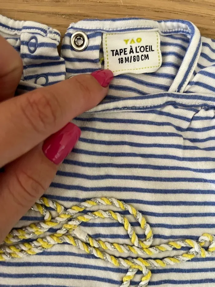 T-shirt bleu et blanc ligné - photo numéro 3