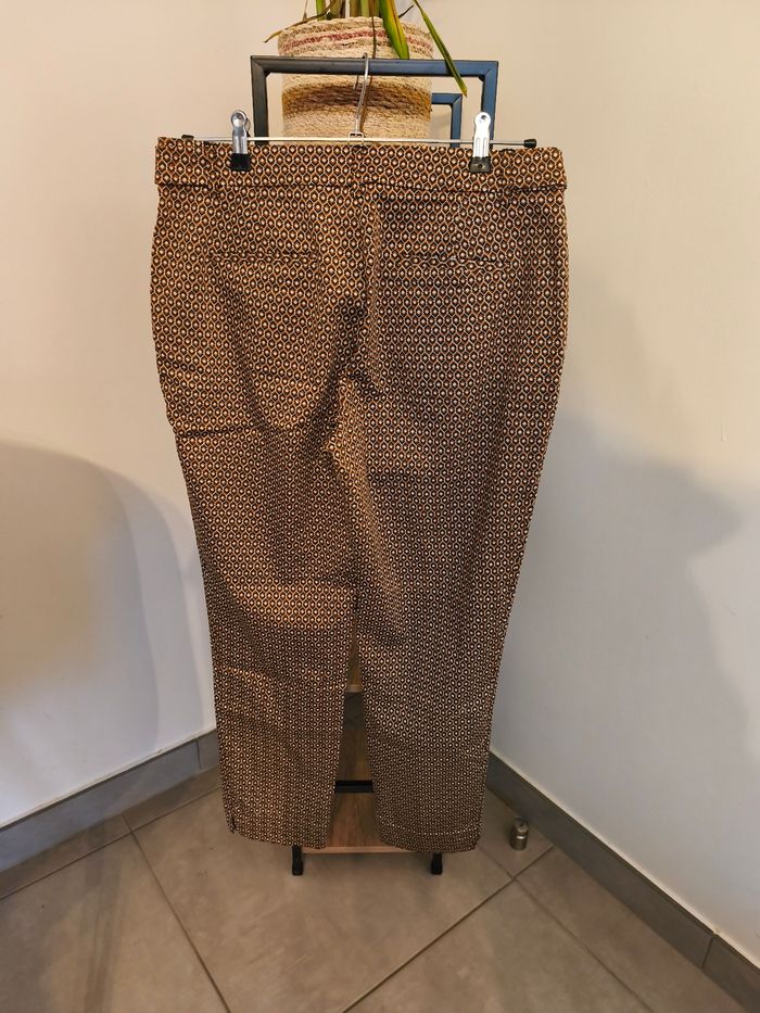 Pantalon  tailleur neuf - photo numéro 3