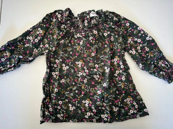 Blouse fleurie
