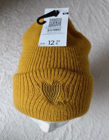 Bonnet camaïeu en taille unique (3 + 1 offert dans tout le dressing)