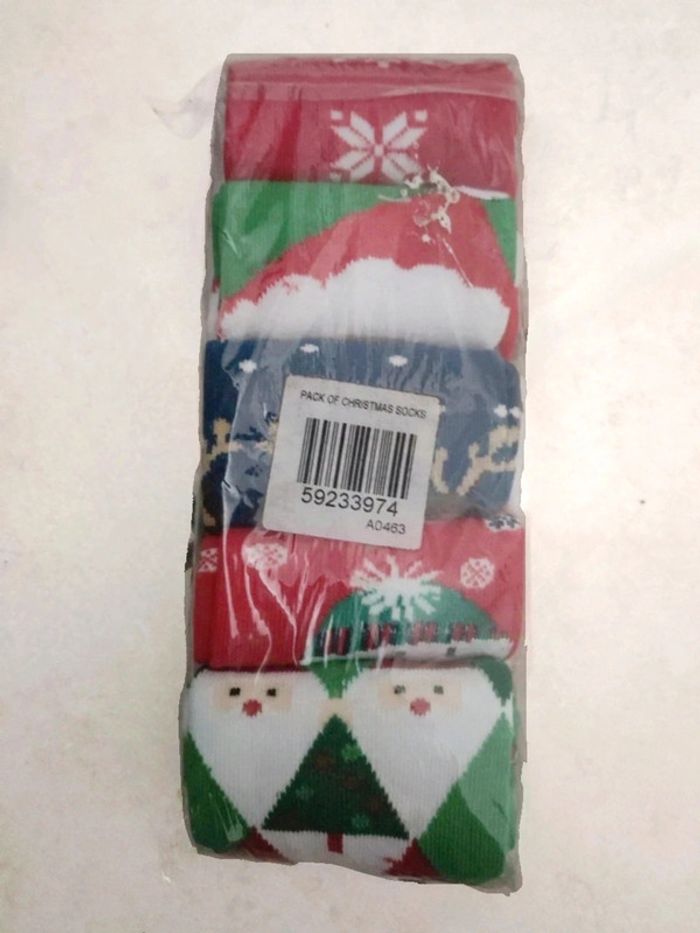 Lot 5 paires de chaussettes Noël renne bonhomme sapin rouge vert blanc