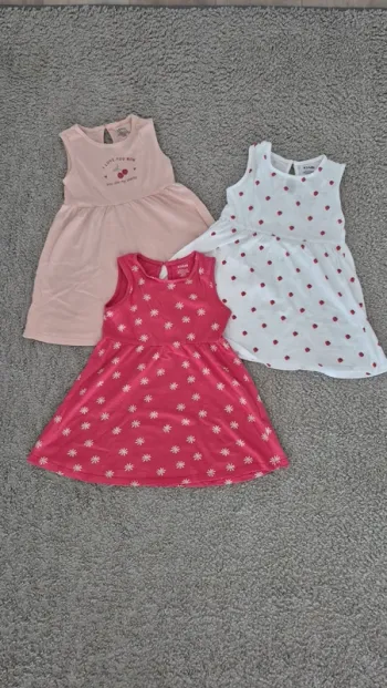 Lot 3 robes manches courtes
