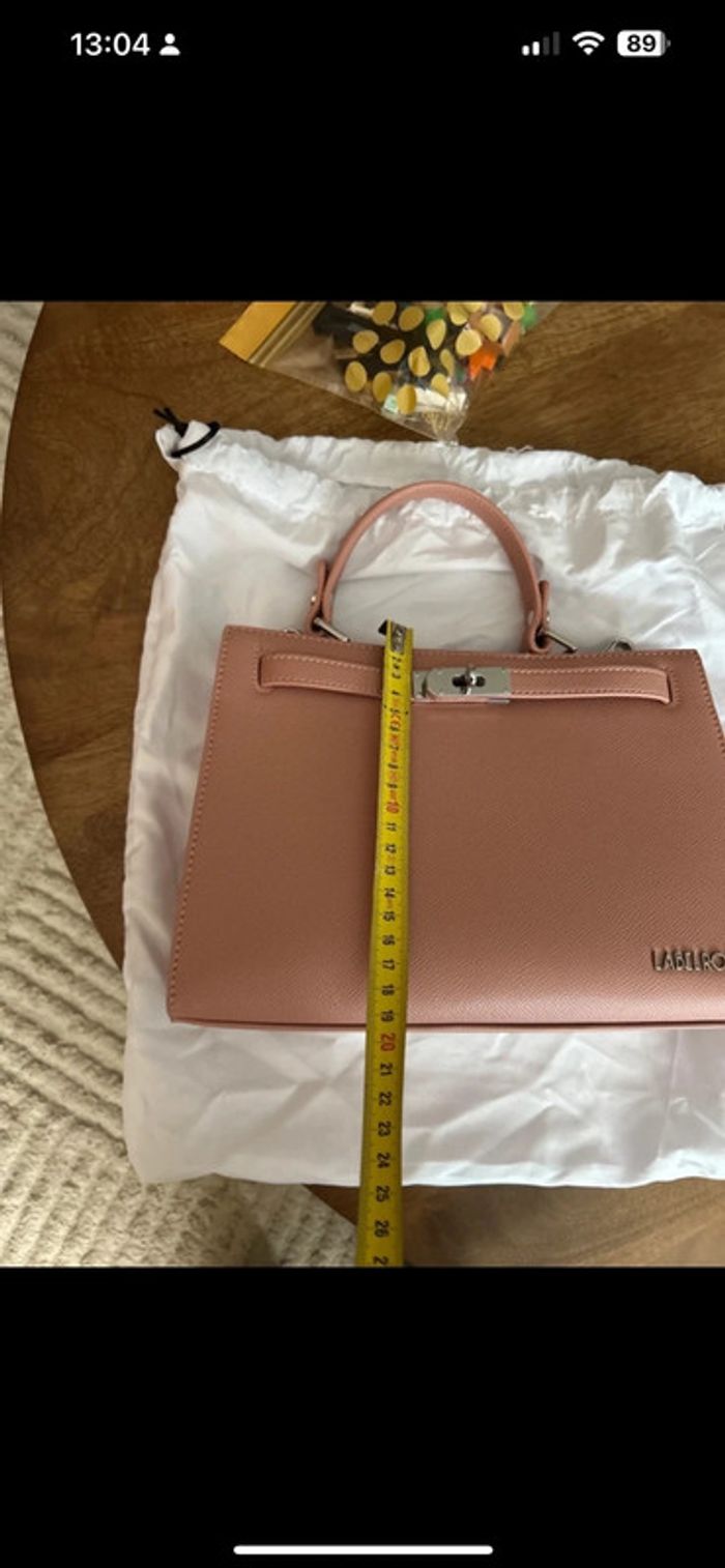 Sac à main label rose. - photo numéro 7