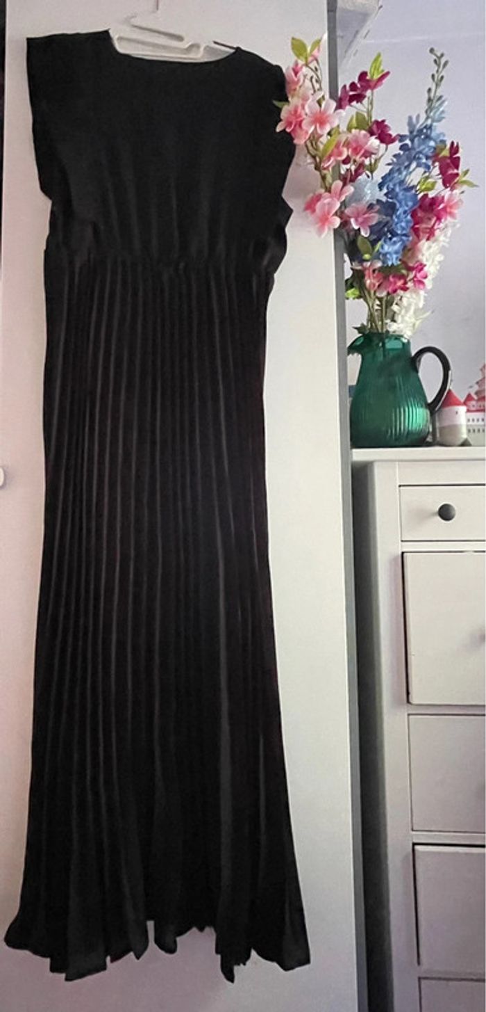 Robe longue plissée - photo numéro 2