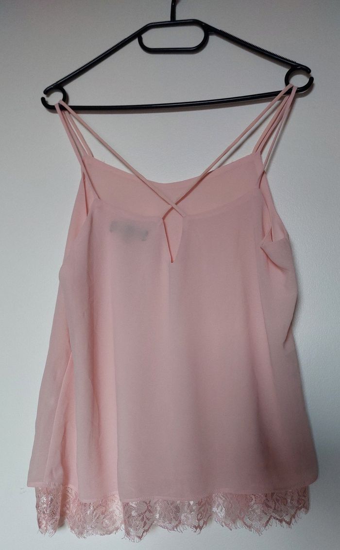 Top fluide à bretelles - photo numéro 2