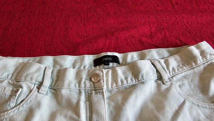 Short jean taille 18. - photo numéro 2