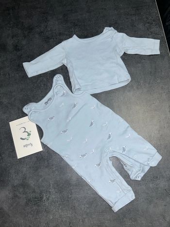 Ensemble bébé combinaison + haut