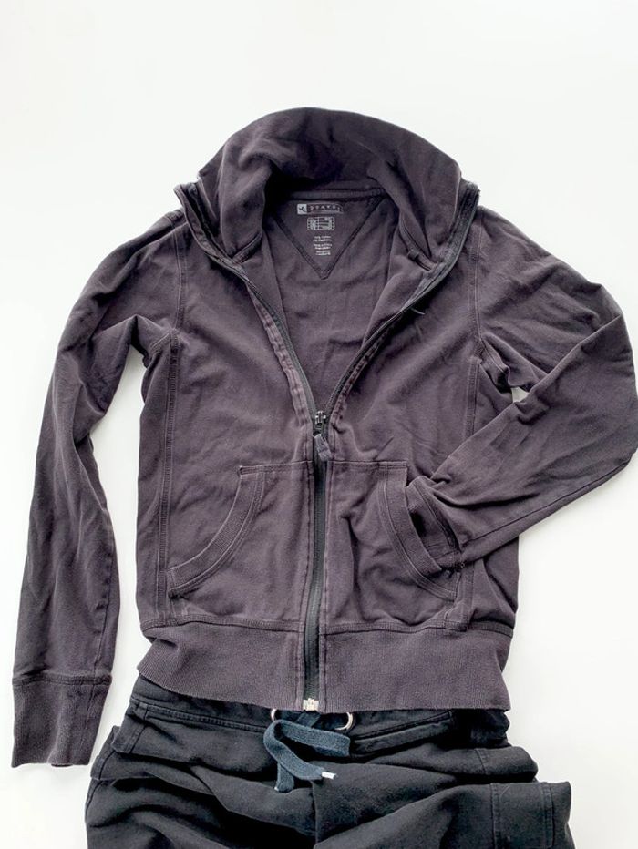 Lot Veste et pantacourt de sport - photo numéro 3