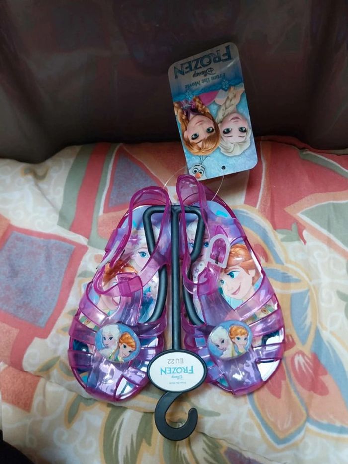 Chaussure d'eau reine des neiges taille 22