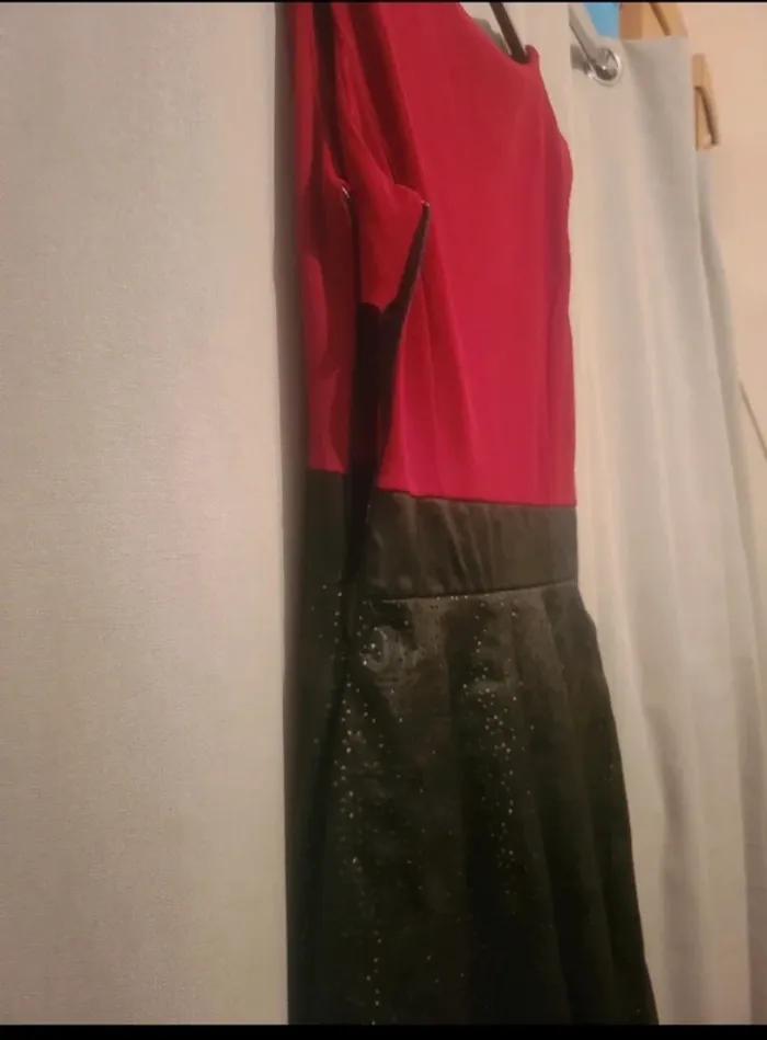 Robe rouge - photo numéro 3