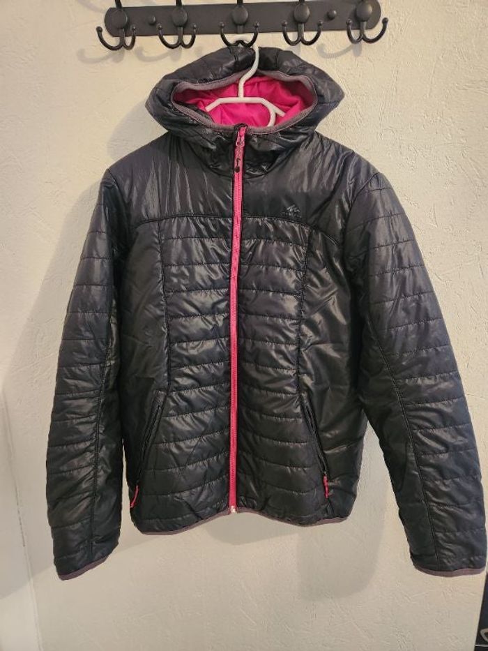 Doudoune noir et rose Decathlon