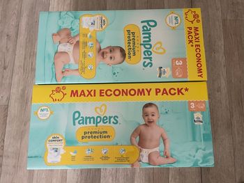 Mega pack de  224 couches pampers premium protection  taille  3 neuf