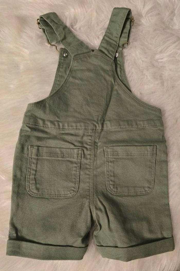 Neuve (non portée) 🏷🤩😍 salopette 18mois garçon 😍🤩 - photo numéro 2