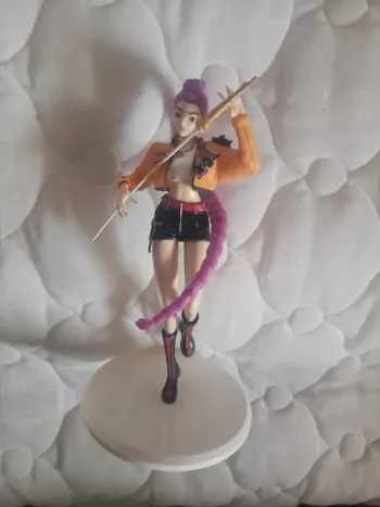 Figurine de Mira dans k pop demons hunters neuve