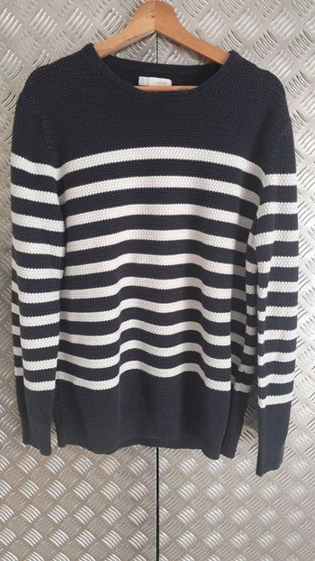 Pull rayé