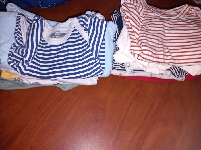 Vêtements bébé - photo numéro 3