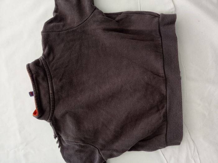 gilet de chez C&A taille6 mois réf R195 B6 - photo numéro 2